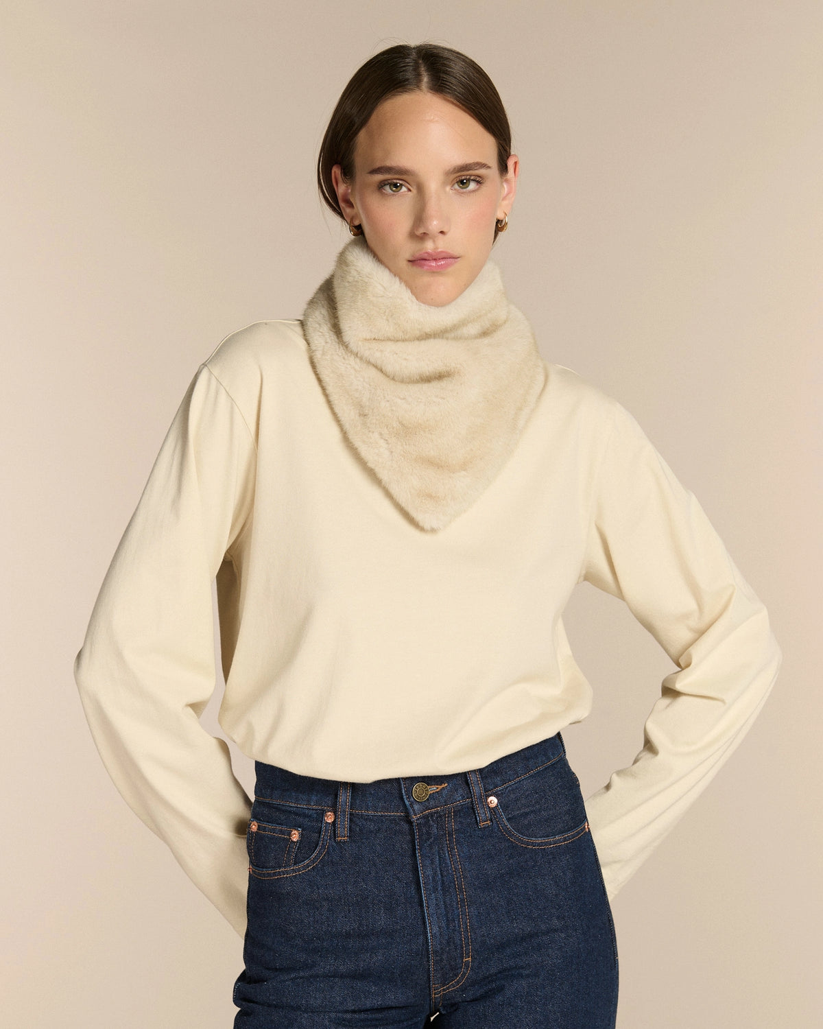 ALEXIS MINK CORTINA
