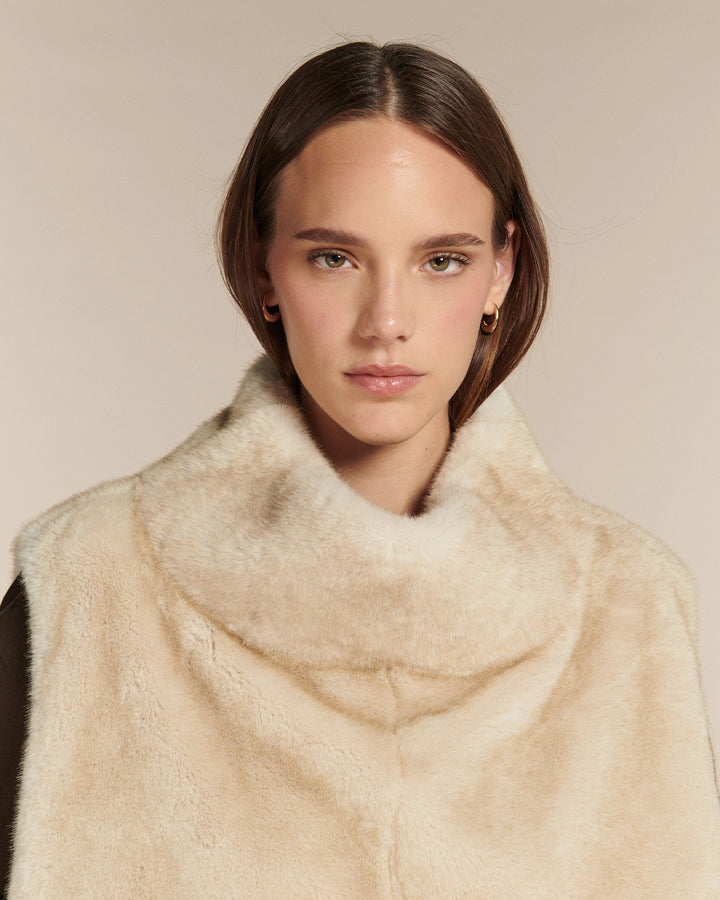 BEAUMONT MINK CORTINA