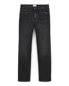 Jean droit pour femme en denim gris foncé avec une coupe classique et une matière en coton dense, adapté à toutes les morphologies.