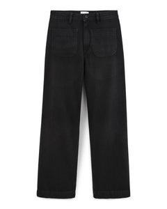 Jean large pour femme en denim épais 100% coton de couleur gris foncé avec deux grandes poches avant et coupe droite confortable.