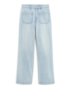 Jean femme en denim coton léger couleur bleu clair, coupe large droite avec poches plaquées devant, adapté à toutes les morphologies.