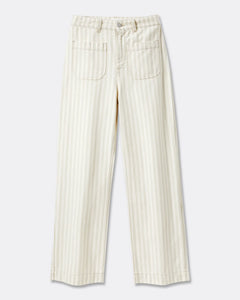 Pantalon en denim léger couleur sable à rayures fines, coupe droite avec taille haute et poches plaquées, adapté à toutes les morphologies féminines.